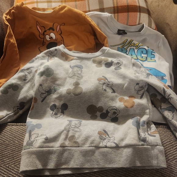 none Other - Sweatshirt/Long Sleeve Bundle - 3 Pieces 5t